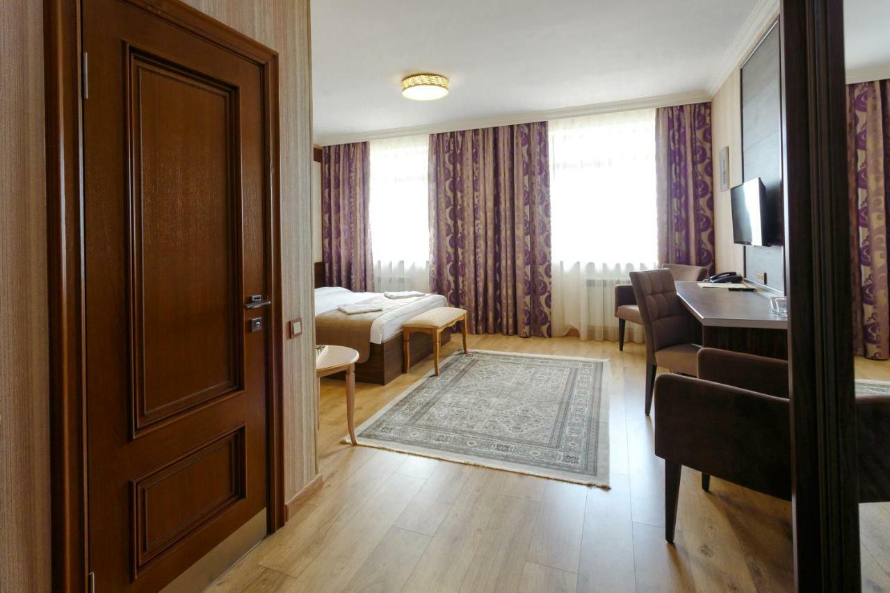 Sacvoyage Hotel الماتي المظهر الخارجي الصورة
